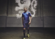 开云官方app入口-托尼单节爆发定乾坤，英格兰式节奏拉开阿森纳争冠差距