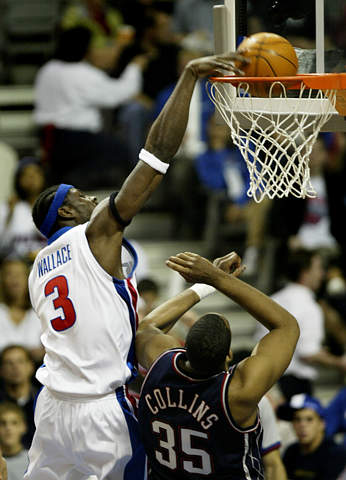 海豚队在东部决赛中压制对手