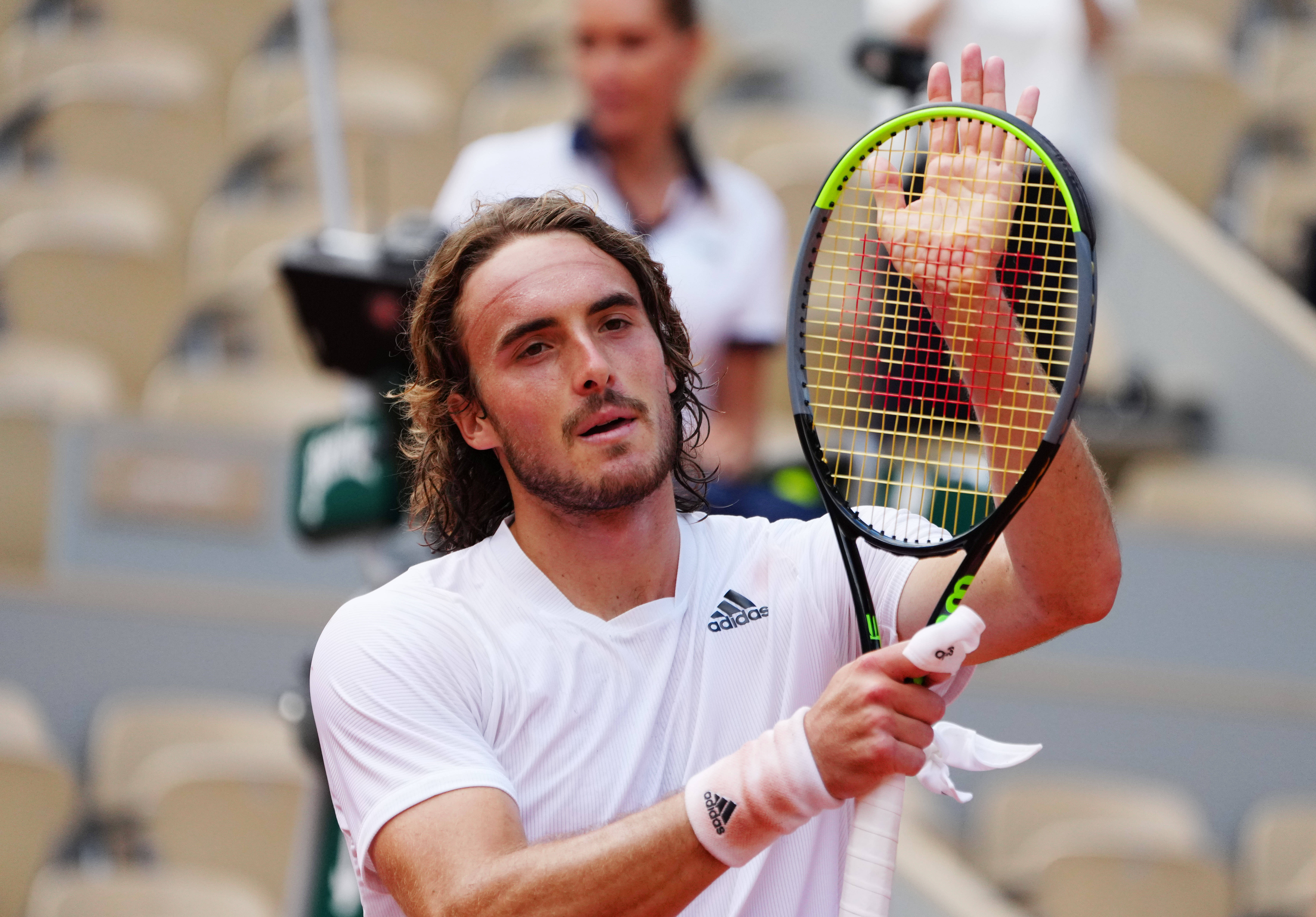 德国网球队绝地反击美国网球队,西西帕斯绝境逆转 德国网球队绝地反击美国网球队,西西帕斯绝境逆转