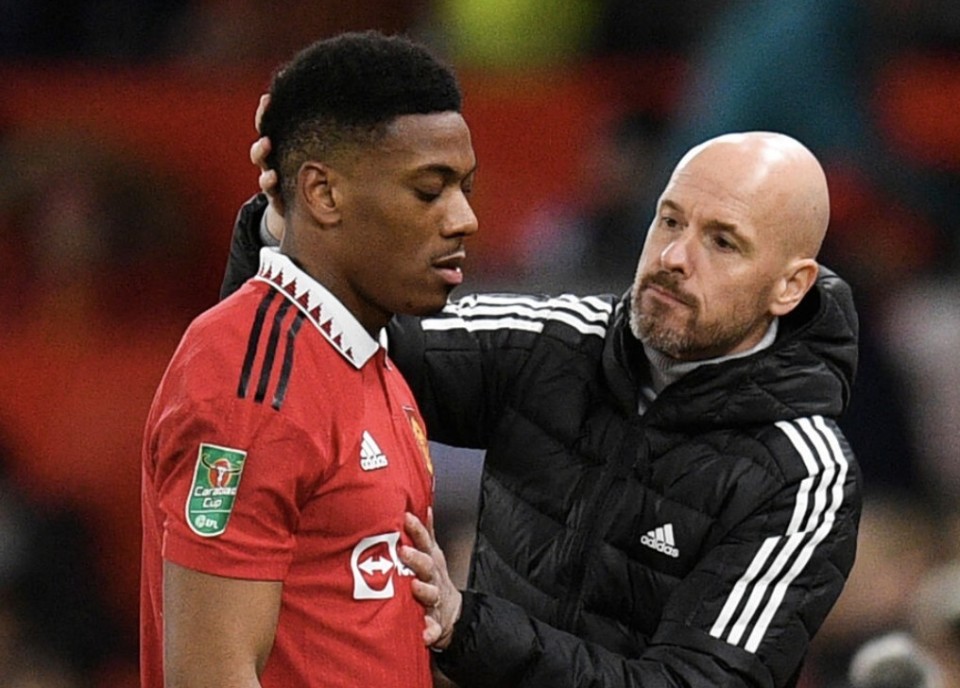 关于波兰爆冷智利，马夏尔完成帽子戏法的信息