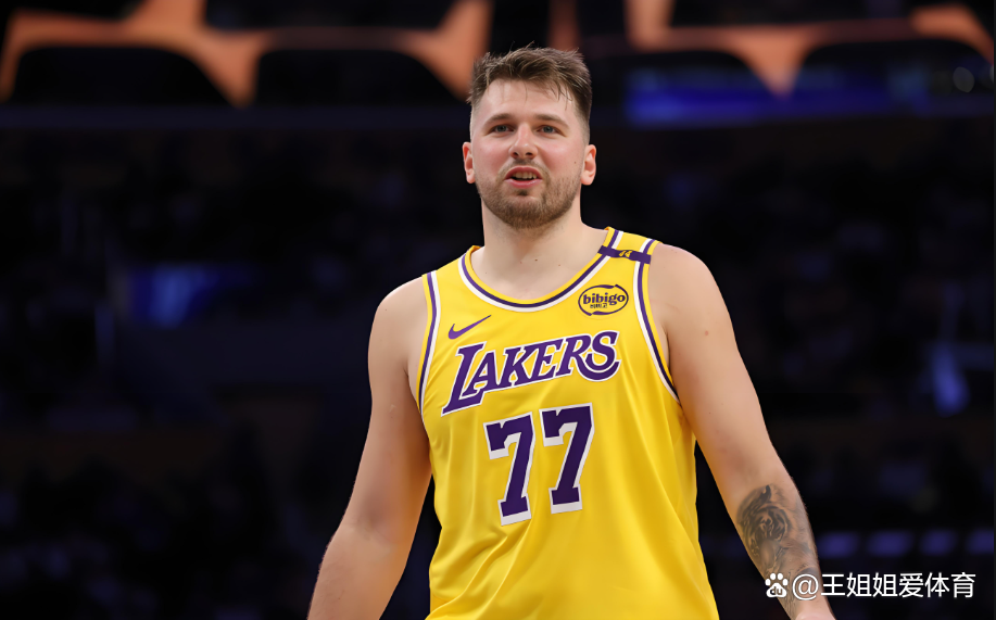 包含天津队横扫76人，东契奇惊艳四座的词条