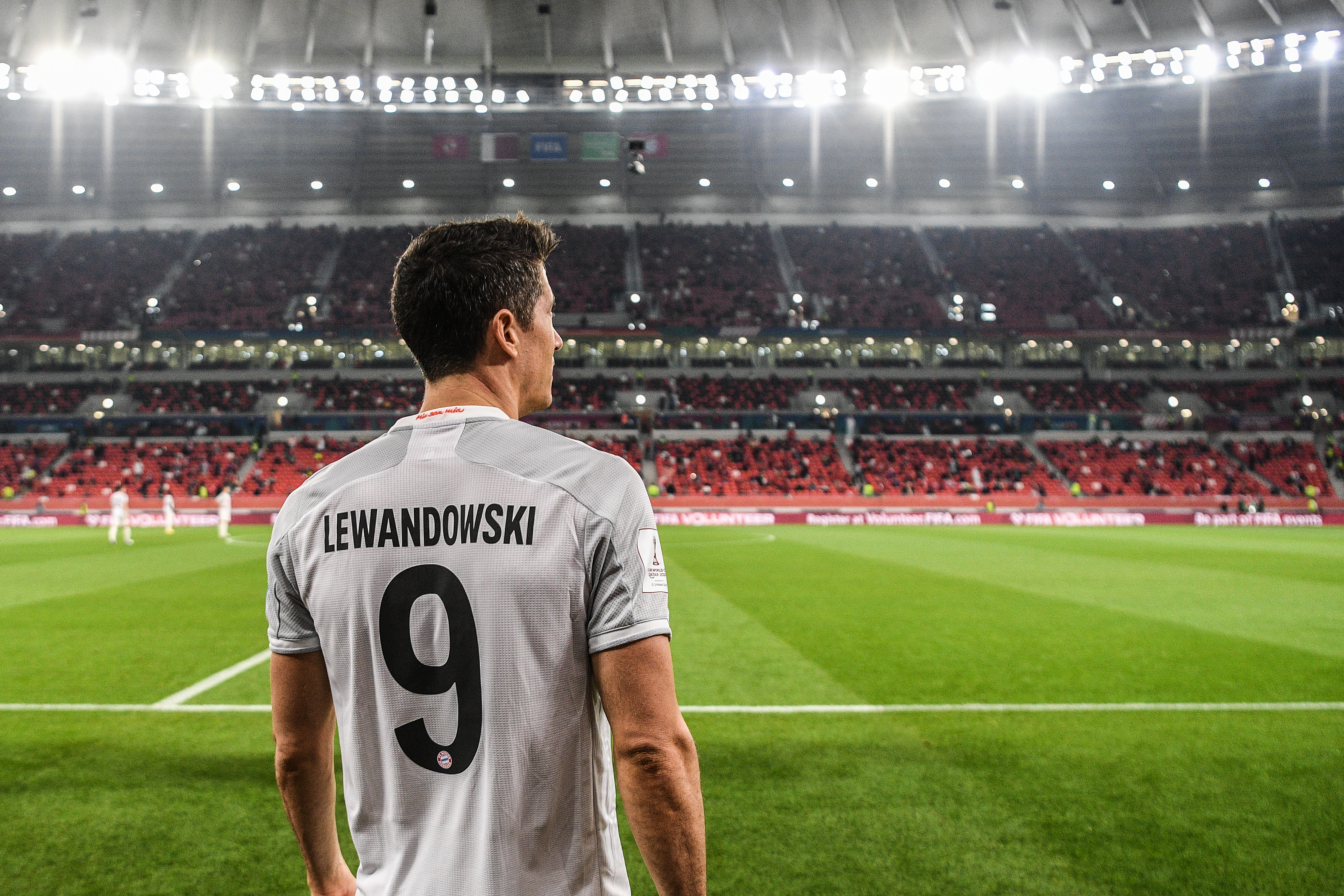 格拉纳达主场-负于阿拉维斯，正鹊势衰！的简单介绍