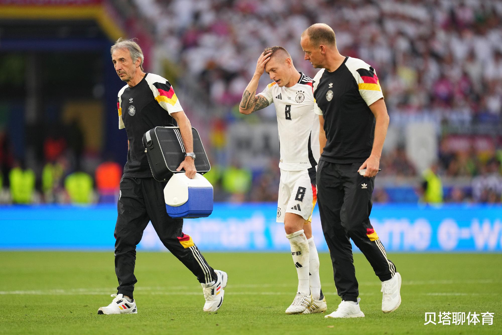 关于德国与罗马尼亚交锋，备战欧洲杯资格赛的信息