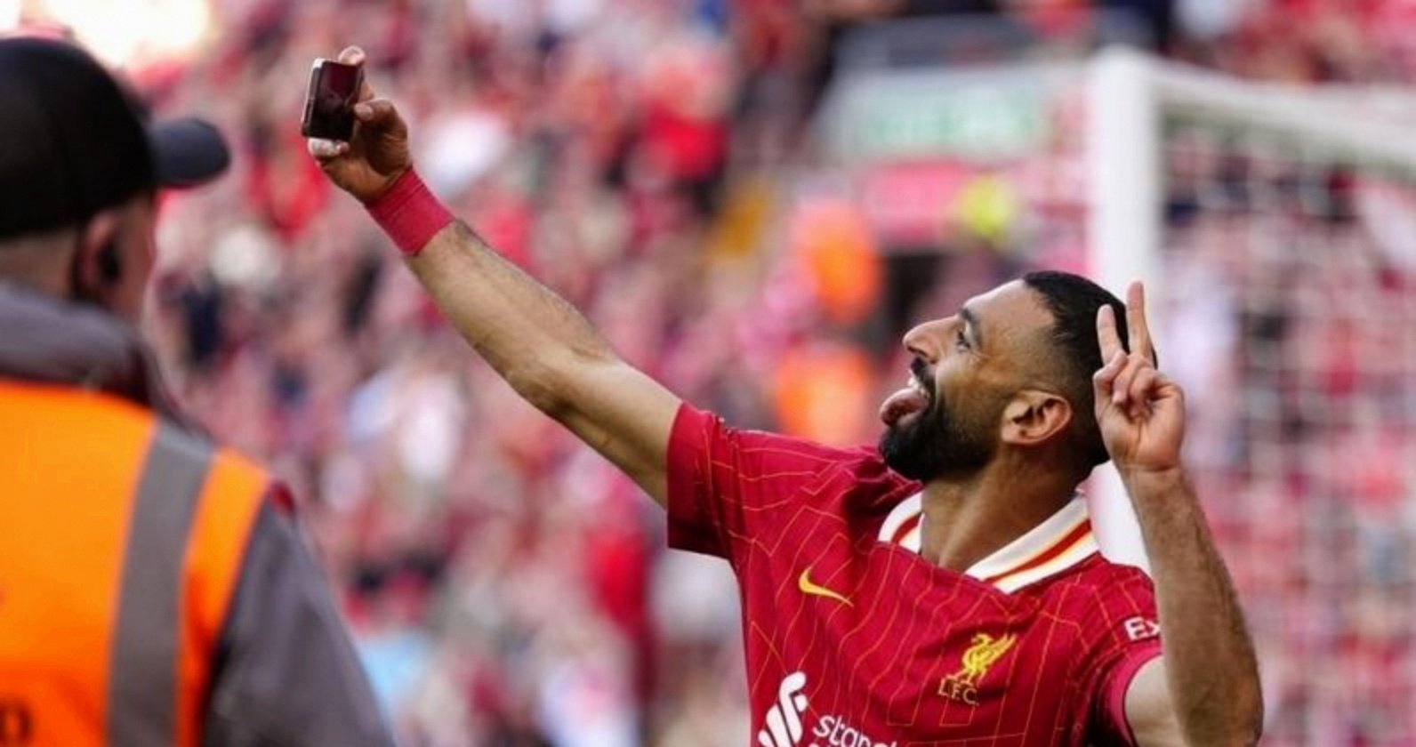 曼联门将扑救艰难,英超豪强迷失方向 曼联门将扑救艰难,英超豪强迷失方向