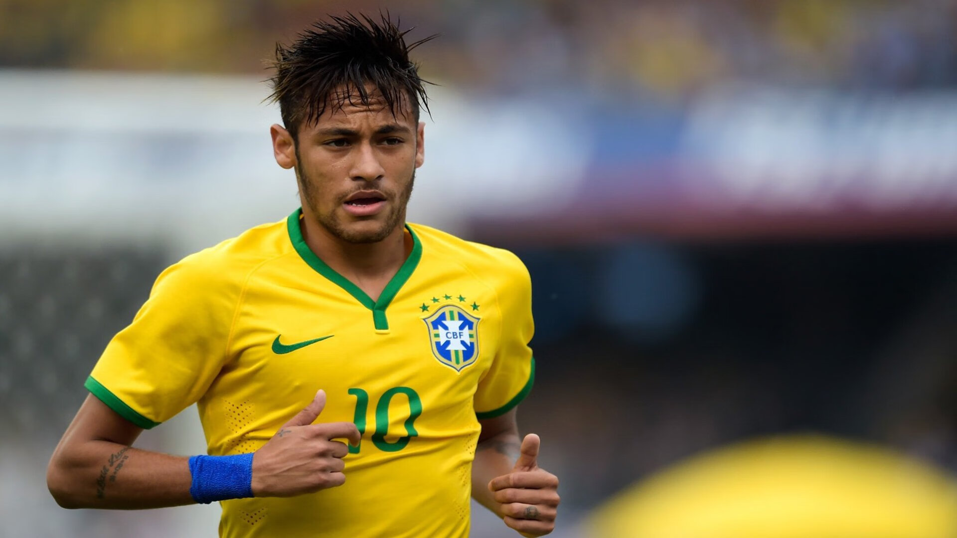 赛道与球场，当F1引擎轰鸣遇见德罗赞的全面爆发